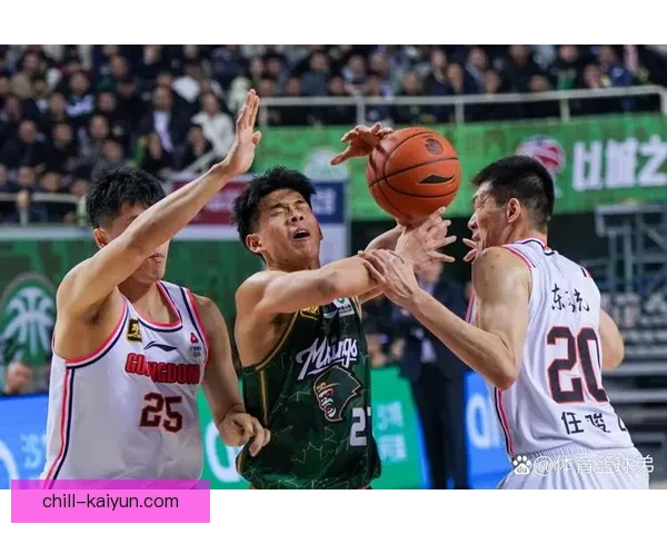 球员出场次数突破新高，状态回暖助力球队迈向胜利之路