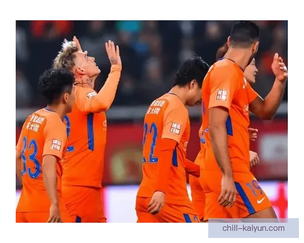 山东泰山持续吸引橙色球迷，近期表现引发关注